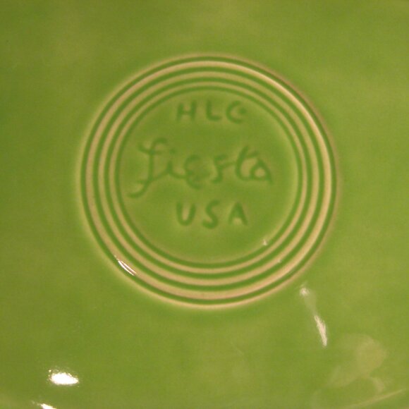 FIESTA BY HOMER LAUGHLIN SHAMROCK GREEN PLATTER - Picture 2 of 2